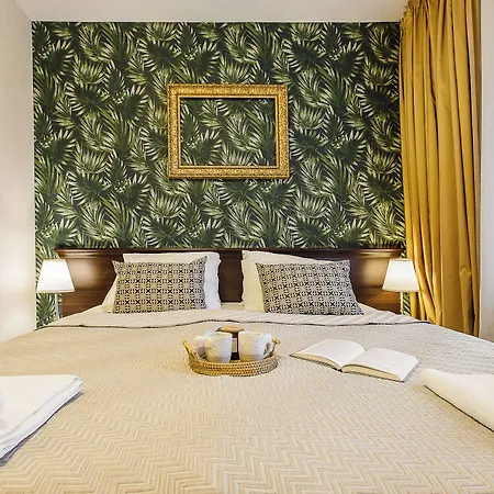 Old Town Bohema, Viešbutis Klaipeda