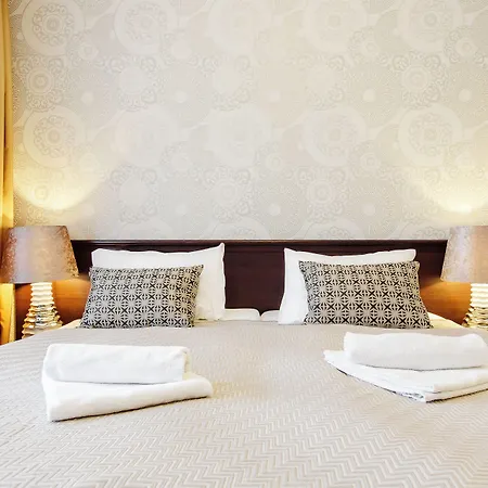 Hotel Old Town Bohema, 3*