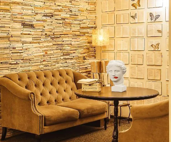 Old Town Bohema, 克莱佩达