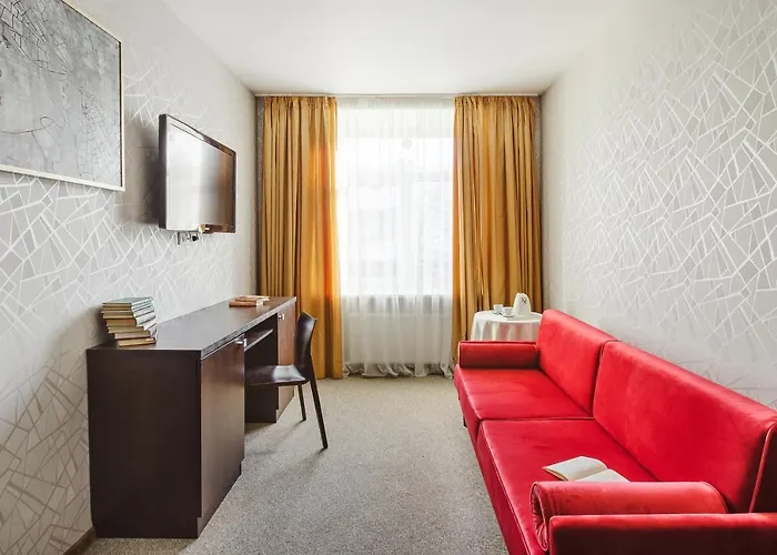 Old Town Bohema, 克莱佩达