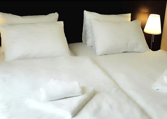 Old Town Bohema, 克莱佩达